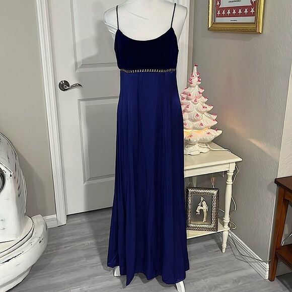Morgan & Co by Linda Bernell Velvet and Satin Gown Crystal Details SZ 11/12 VTG - Picture 12 of 12